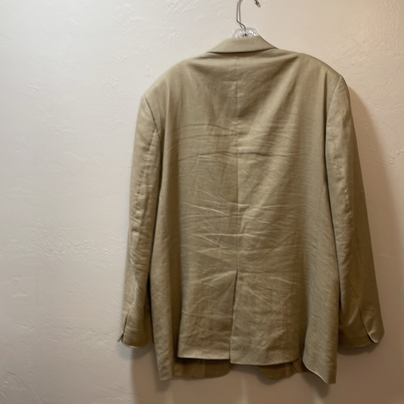 Jos. A. Bank Men’s Linen Blazer - Picture 2 of 10
